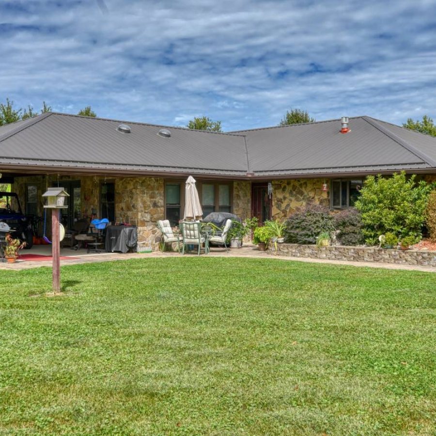 metal roofing supplier